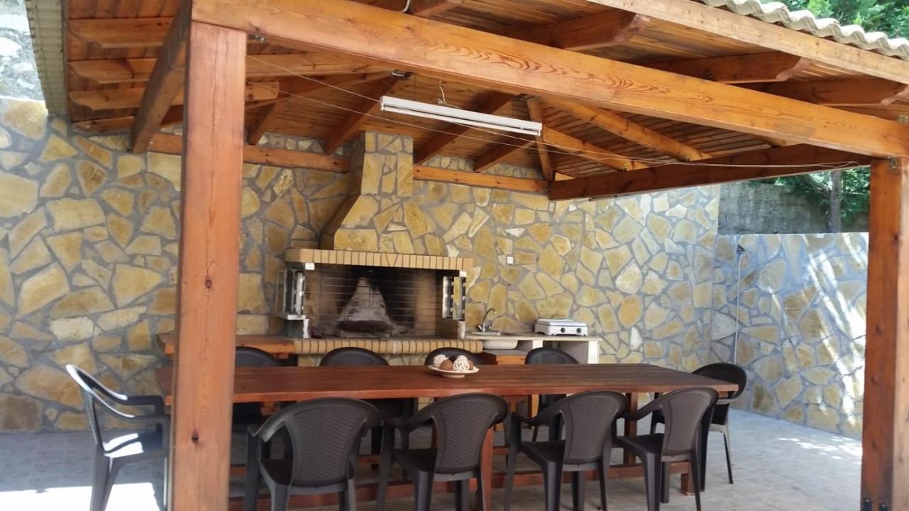 Villa Korakades Bagian luar foto