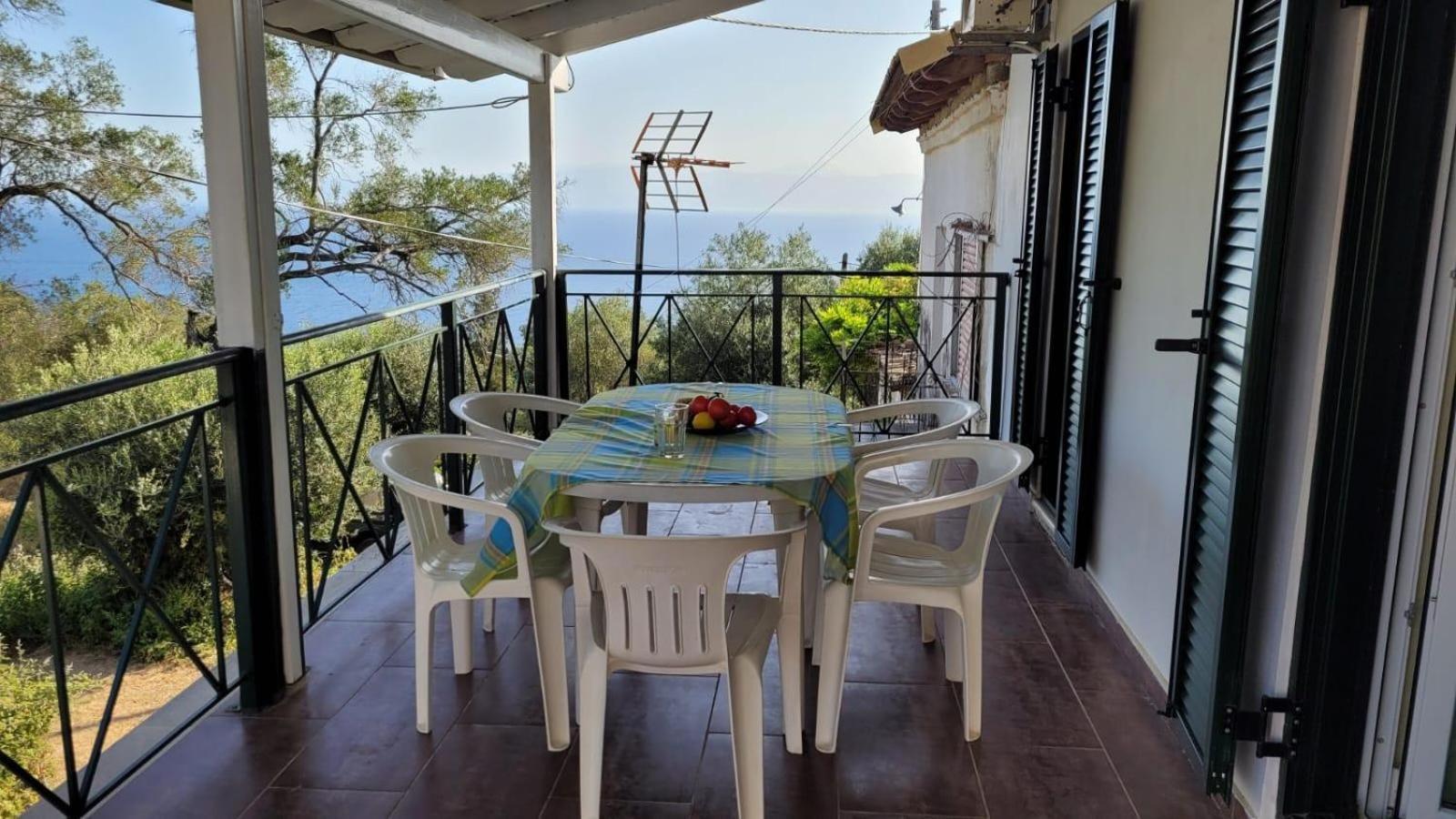 Villa Korakades Bagian luar foto