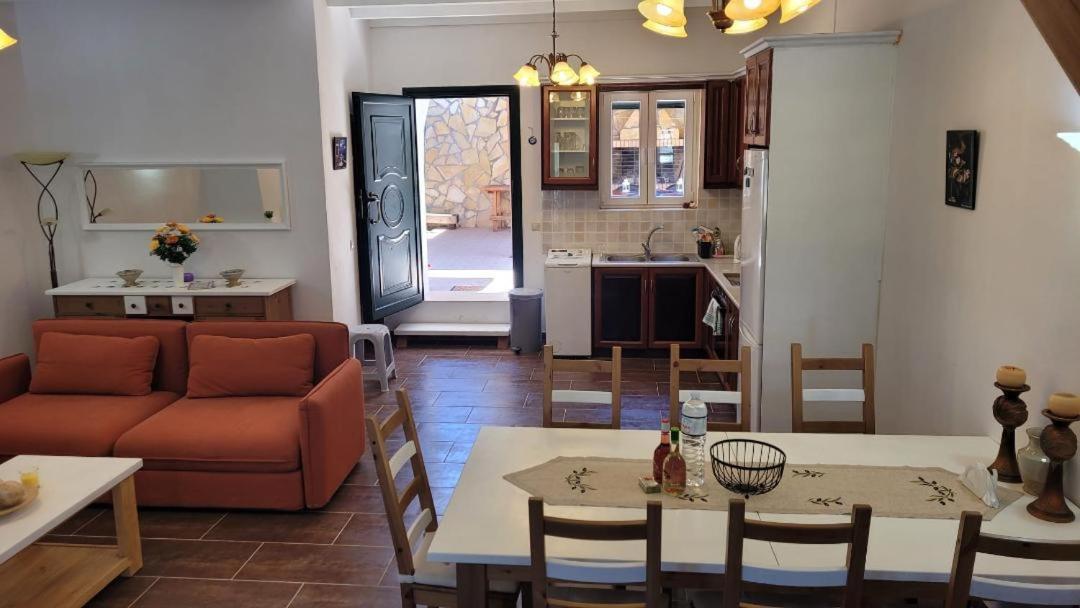 Villa Korakades Bagian luar foto